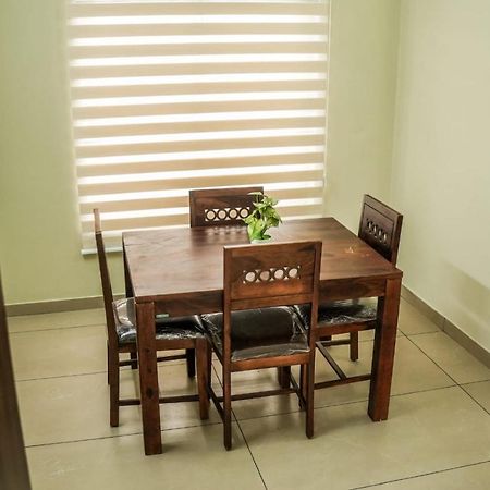Zennova Furnished Apartment Alappuzha ภายนอก รูปภาพ
