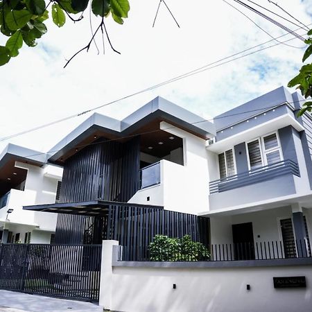 Zennova Furnished Apartment Alappuzha ภายนอก รูปภาพ