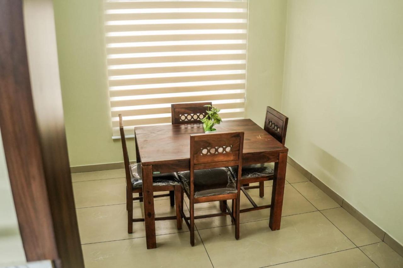 Zennova Furnished Apartment Alappuzha ภายนอก รูปภาพ